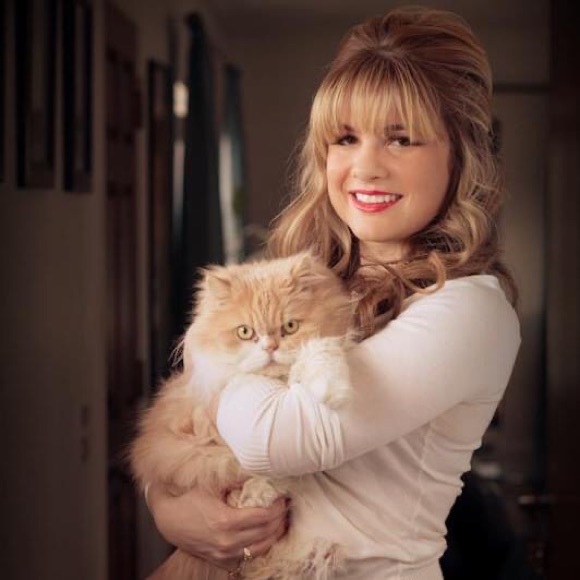 Meet the Posher - Picture 2 of 4